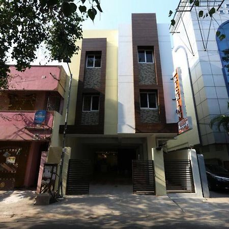Hotel Rich Inn เชนไน ภายนอก รูปภาพ