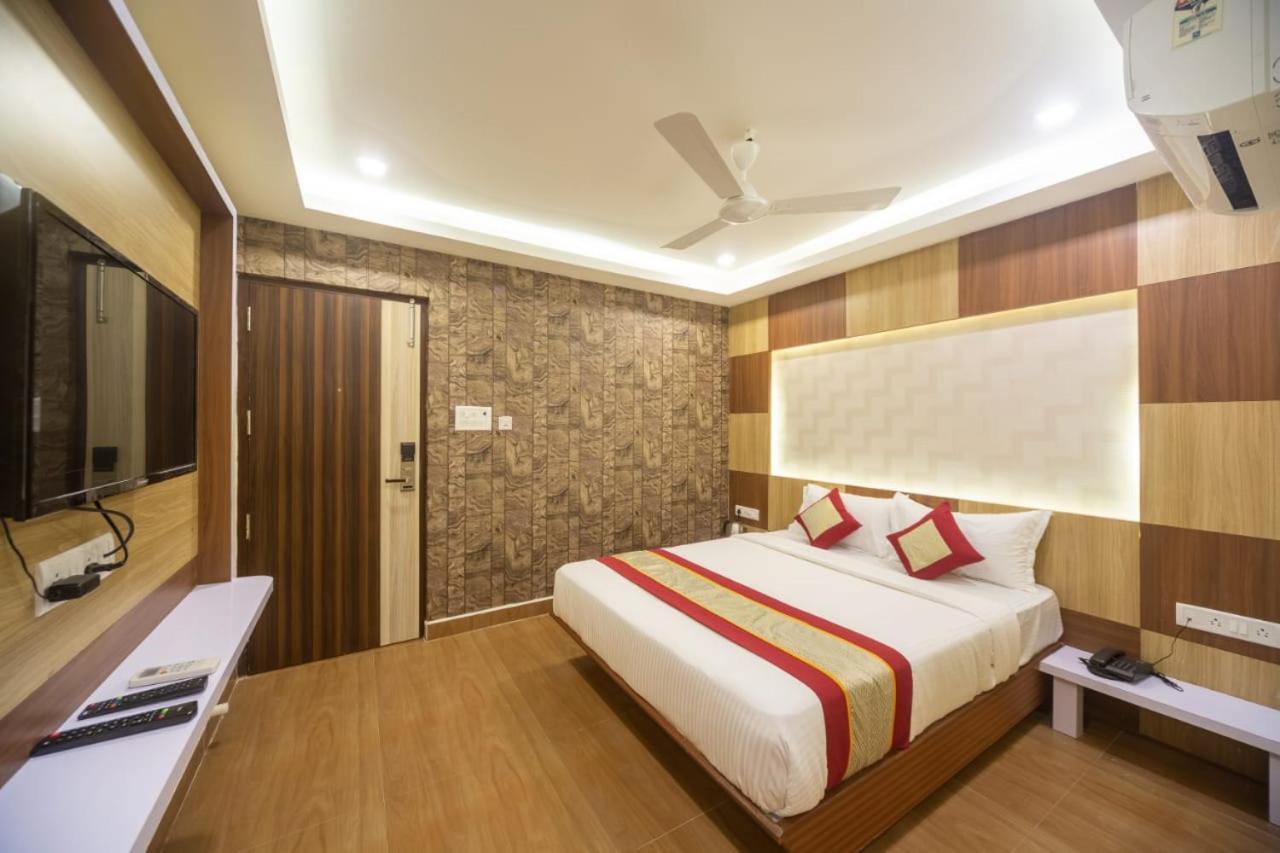 Hotel Rich Inn เชนไน ภายนอก รูปภาพ